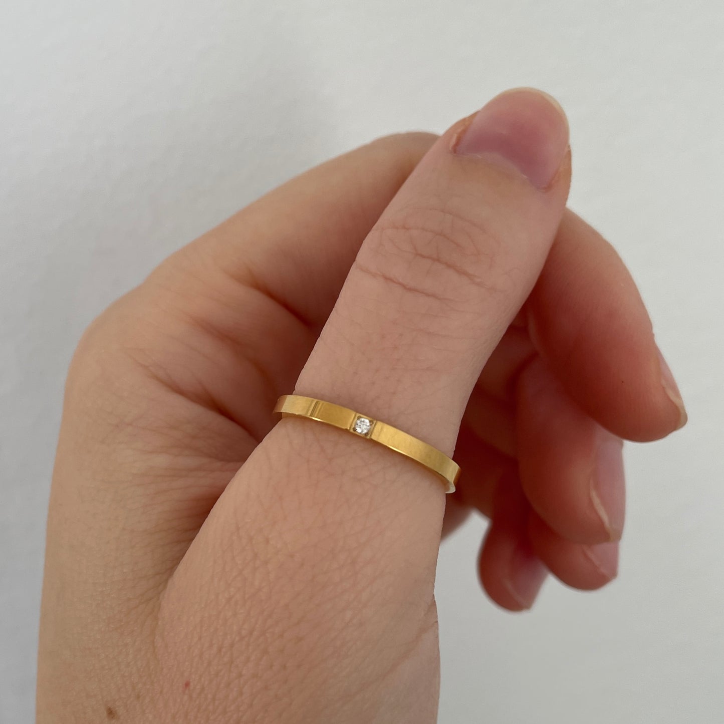 Simple – zircon